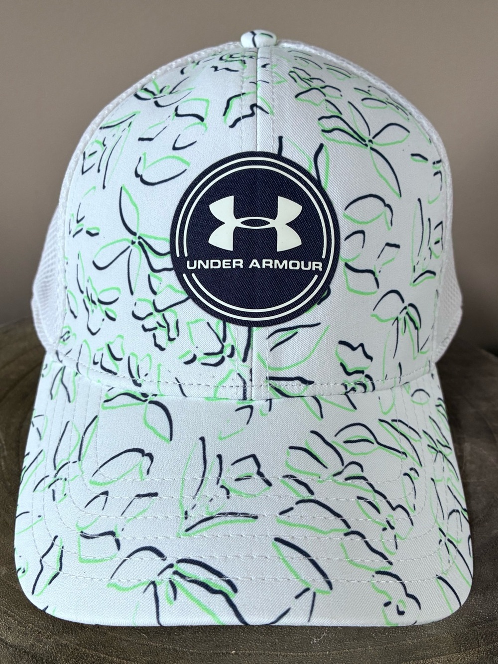 NWT Under Armour White Golf Hat with Neon Green & Navy Floral Print